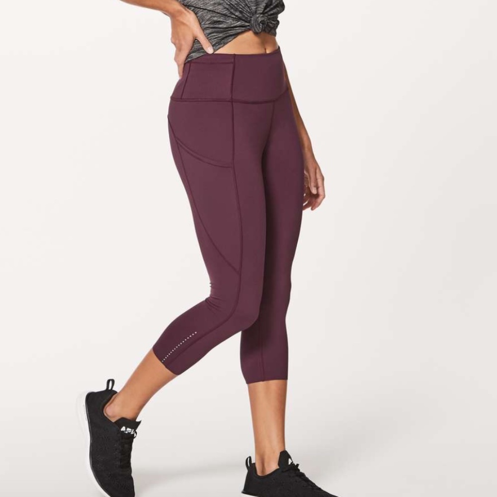 Lululemon maroon Fast & Free Crop leggings
